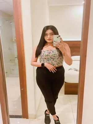 Call Girls Service in Bapu Nagar